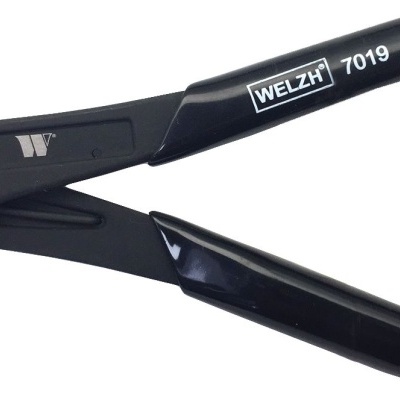 Alicate de corte preto com marcação WELZH 7019