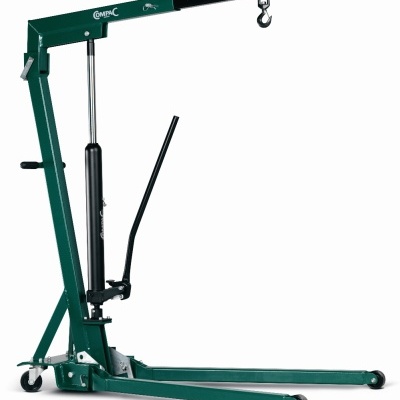 Guincho hidráulico verde com gancho e alavanca em fundo branco