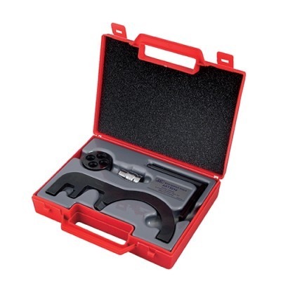 Conjunto de ferramentas em estojo vermelho com interior cinzento