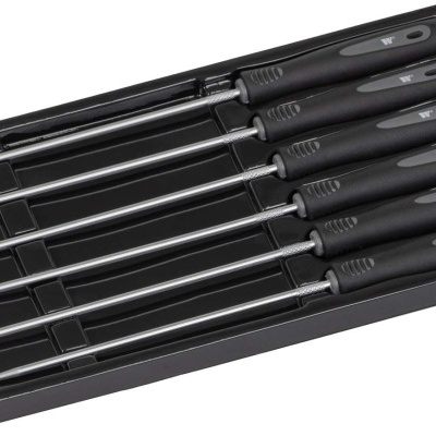 Conjunto de 5 ganchos metálicos com cabos pretos em caixa preta