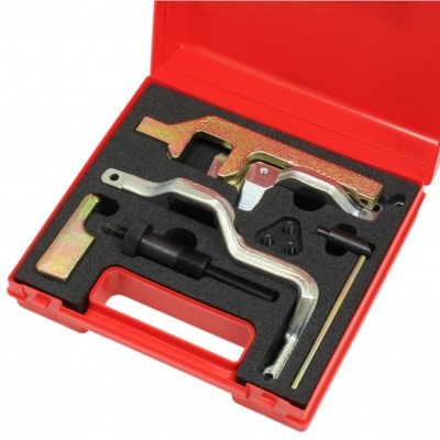 Conjunto de ferramentas em estojo vermelho com interior de espuma preta