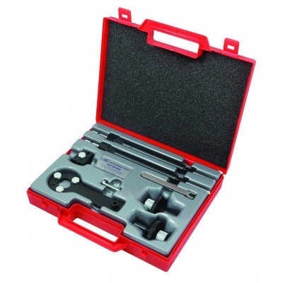 Conjunto de ferramentas em caixa vermelha com peças metálicas e espuma interna cinzenta