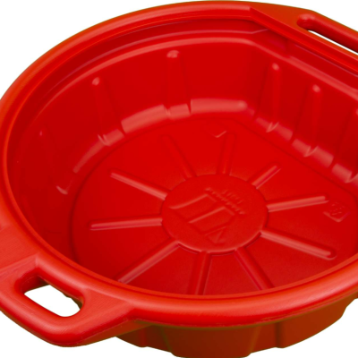 recipiente plástico vermelho com pegas e bocal para verter