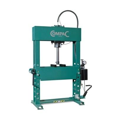 Prensa hidráulica verde da marca COMPAC