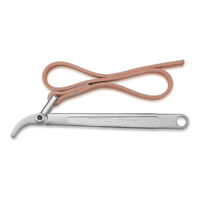 Chave inglesa metálica com cinto cor de rosa