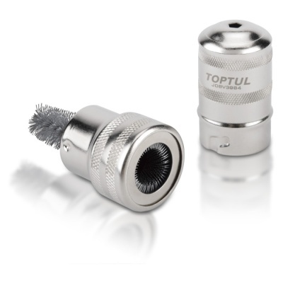 Duas escovas de limpeza metálicas cromadas, uma com cerdas espiraladas, outra fechada, texto TOPTUL visível