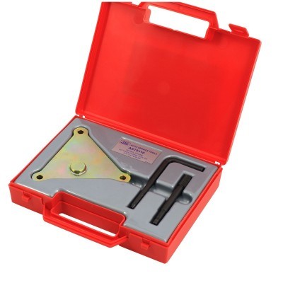 Conjunto de ferramentas metálicas em estojo plástico vermelho aberto