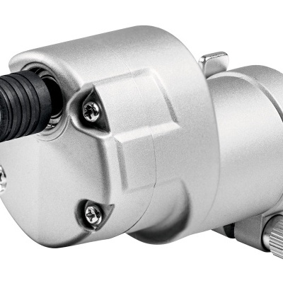 Bomba elétrica metálica prateada com ponta preta