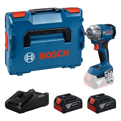 Conjunto de ferramenta Bosch com mala azul, chave de impacto e dois acumuladores 18V.