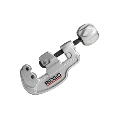Ferramenta de corte tubular prateada com logótipo RIDGID