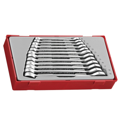 Conjunto de chaves poligonais cromadas organizadas em caixa vermelha com numeração.