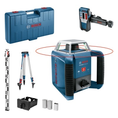 Equipamento Bosch azul com nivelador rotativo, estojo, tripé e acessórios