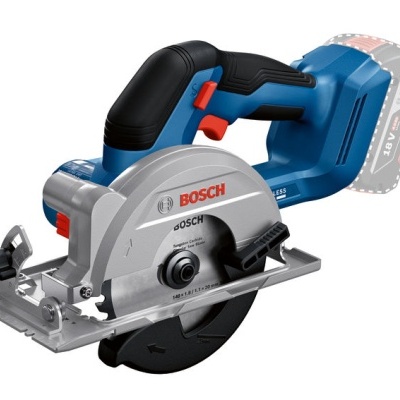 Serra circular de bateria BOSCH azul e preto com lâmina metálica