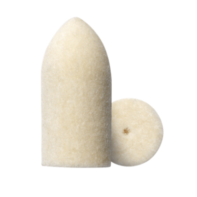 Filtros de lã branca em fundo branco