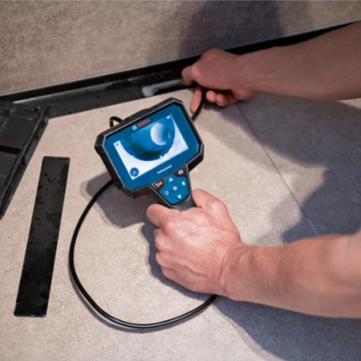 Dispositivo de inspeção visual portátil com monitor e câmara