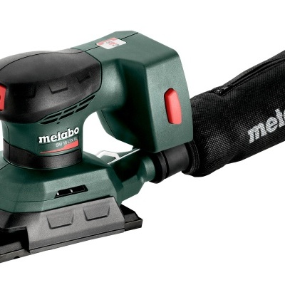 Lixadora elétrica de mão Metabo verde e preta com saco coletor preto