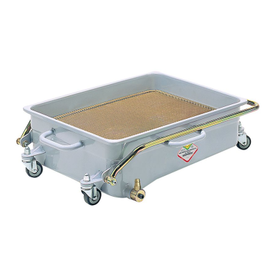 Recipiente retangular metálico cinzento sobre rodas com pegas e tubo metálico dourado