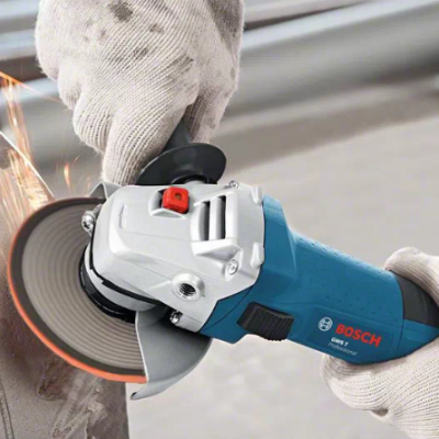 Rebarbadora elétrica Bosch GWS 9-125 a cortar metal