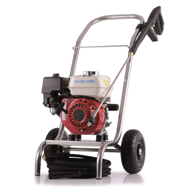 Lavadora de alta pressão com motor vermelho e branco e estrutura metálica prateada