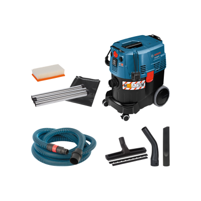 Aspirador profissional Bosch com acessórios sobre fundo branco