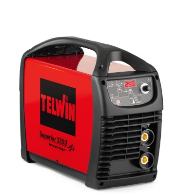 Máquina de soldar TELWIN Superior 320G inverter vermelha e preta com display digital.
