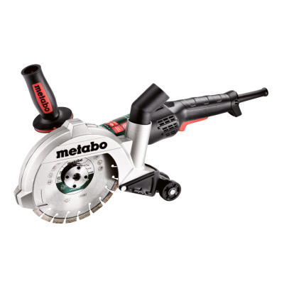 Ferramenta de corte elétrica Metabo com disco metálico circular e pega auxiliar preta