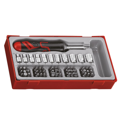 Conjunto de ferramentas com chave de fendas, pontas e soquetes metálicos numa caixa vermelha