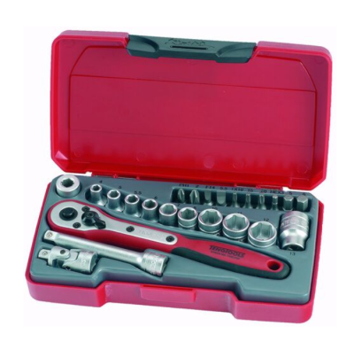 Conjunto de ferramentas com chave de carraca, soquetes e adaptadores em estojo vermelho aberto