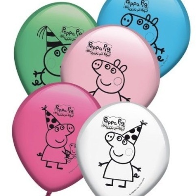 Cinco balões coloridos com desenhos da Peppa Pig e texto