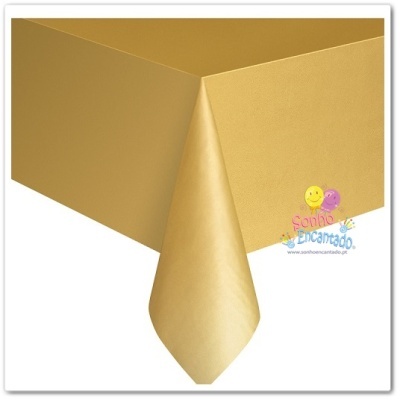 toalha de mesa amarela com logotipo Sonho Encantado