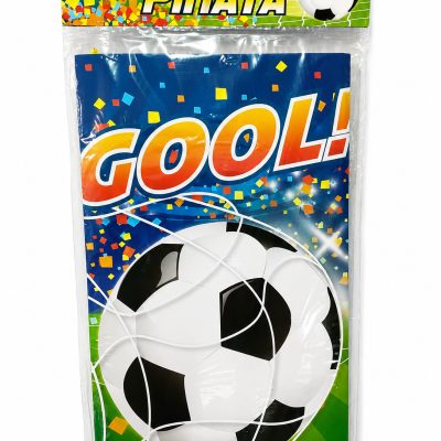 Piñata de bola de futebol com embalagem colorida temática de futebol.