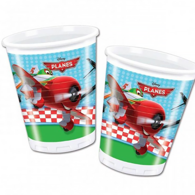 Dois copos de plástico Disney PLANES com avião vermelho e fundo azul quadriculado