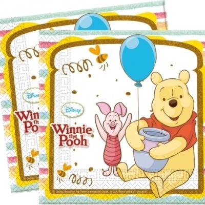 Guardanapos de festa com desenho do Winnie the Pooh e Leitão segurando balão e pote de mel