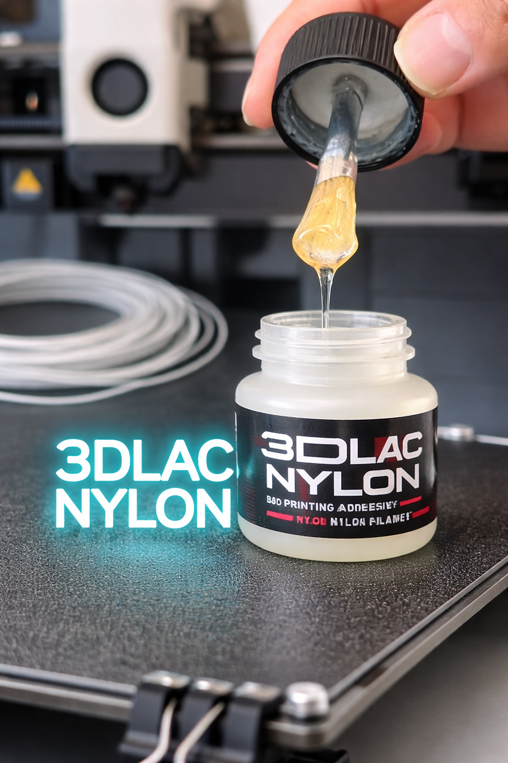 Frasco com adesivo para impressão 3D 3DLAC NYLON e pincel aplicador