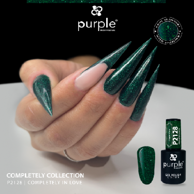 Mãos com unhas verdes brilhantes e embalagem de verniz gel da Purple
