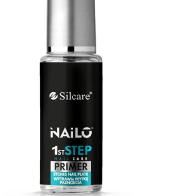 Frasco de primer para tratamento de unhas com rótulo preto e tampa prateada