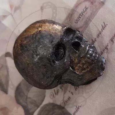 Crach&#x00E1;m&#x20;Pin&#x20;Caveira