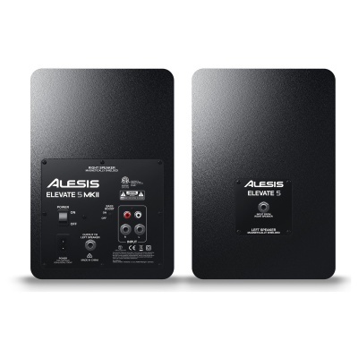 Colunas áudio pretas Alesis Elevate 5 MKII com painel traseiro e conexões visíveis