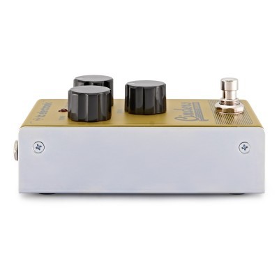 Pedal de efeitos para guitarra metálico dourado com botões pretos