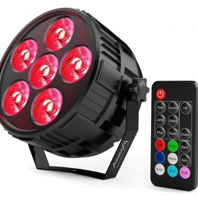 Refletor LED preto com luzes vermelhas e controle remoto colorido