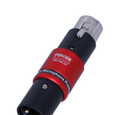 Pré-amplificador de microfone com conector XLR preto e vermelho