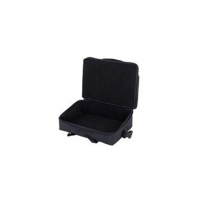 Mala de transporte preta retangular aberta com interior forrado