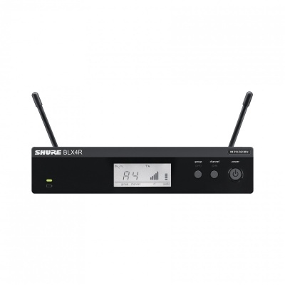 Receptor de sinal sem fios Shure BLX4R preto com antenas e ecrã digital