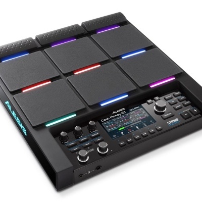 Controlador de pads eletrónico musical preto com pads iluminados por LEDs e visor digital