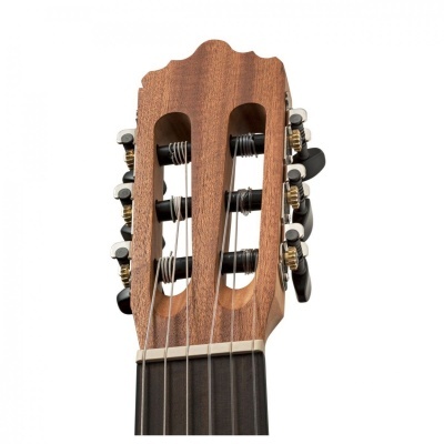 Cabeça de guitarra clássica em madeira castanha com cordas e tarraxas