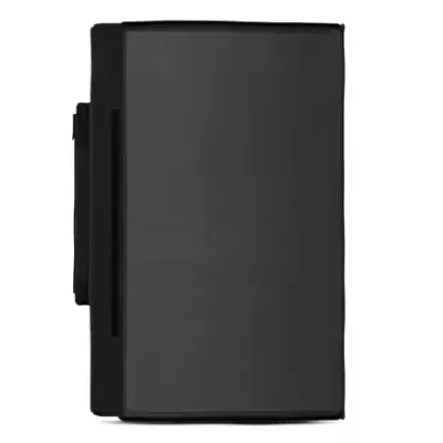 Coluna portátil preta sobre fundo branco