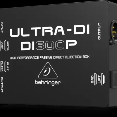 Box de injeção direta passiva Behringer ULTRA-DI DI600P preta com texto branco