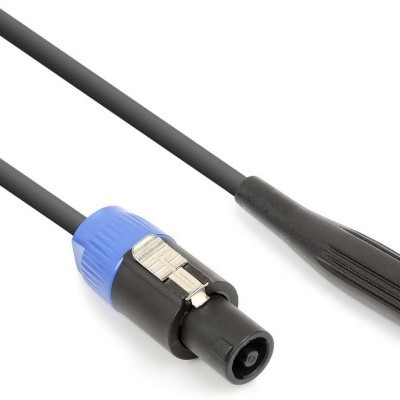 Cabo de áudio preto com conector Speakon e conector jack mono