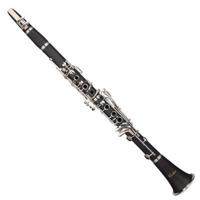 Clarinete preto com detalhes prateados em fundo branco