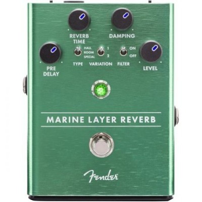 Pedal de guitarra metálico verde Fender Marine Layer Reverb com botões pretos e texto branco